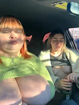 BigboobsDream99 webcam