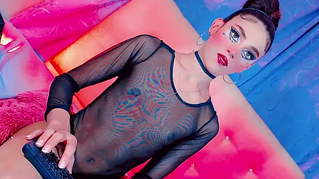 latina_sweetdoll webcam