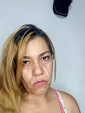 xXAndreyAndMariaXx webcam