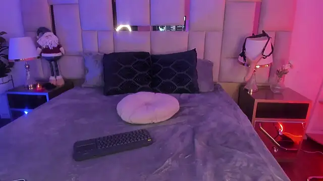 Violett_Sinclair webcam