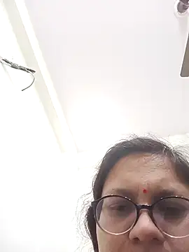 Mahira_sharma01 webcam