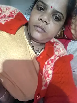 Webcam Model (Setty54)  is live.Free join now!