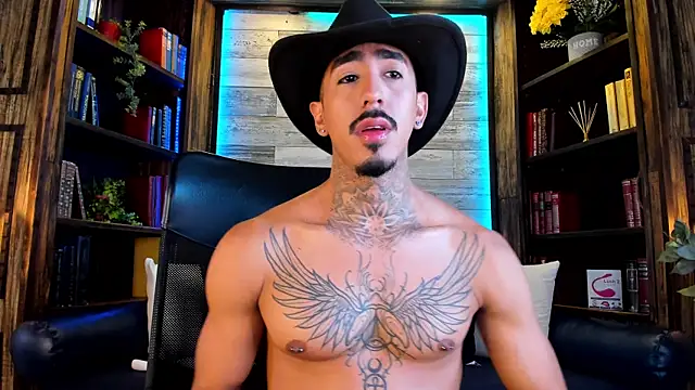 Donovan_Desmond webcam