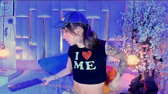 madisonwood01 (T teen) - CUM + EAT