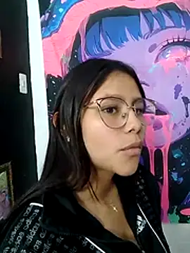 Webcam Model (SofieLove_01) is live