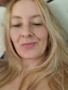 VictoriaMiami webcam