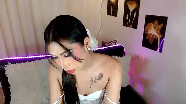FuckingDolls69 webcam