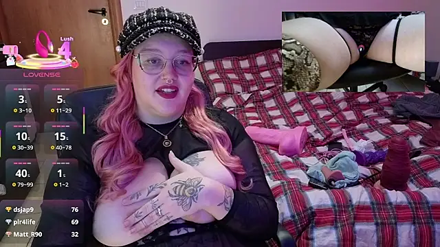 AlyssaWonderland webcam