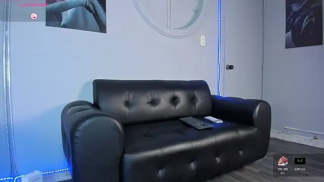 Cristopher_strong webcam