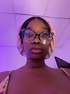 Live Sex Chat with Black_girl3 (@black_girl3)