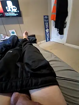 BiffingCoyote webcam