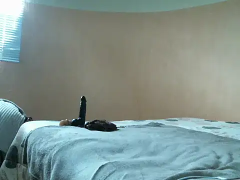 Pretty_miss_devilxxx35 webcam