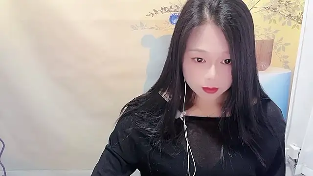 cici_bbyy - Cici_bbyy's free webcam