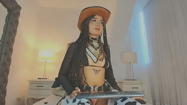 Emma_Torres__ webcam