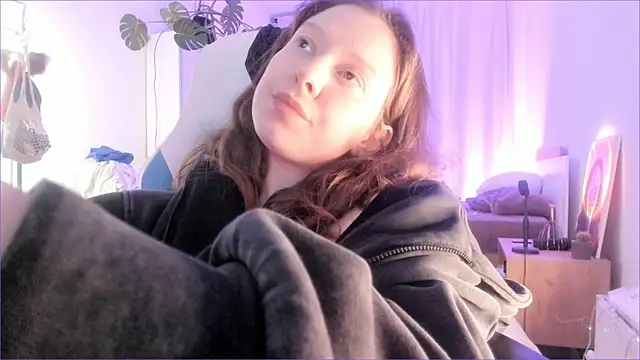 Viktoria_Oliverr webcam