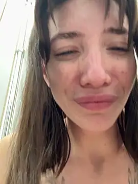 BallerinaCappuccino_ webcam