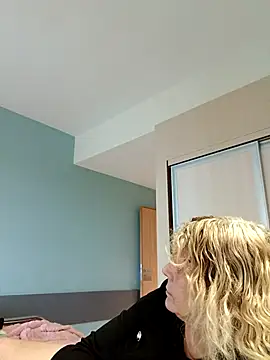 Latex_shantie webcam