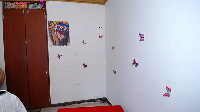 sexylatina001 webcam