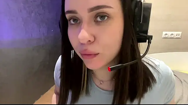 AngeliqueSulima webcam