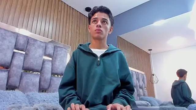 owen__johnson (M twink) - giant dildo blowjob🍆💦