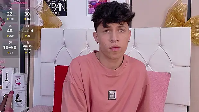 webcam nude chat Axel Evans