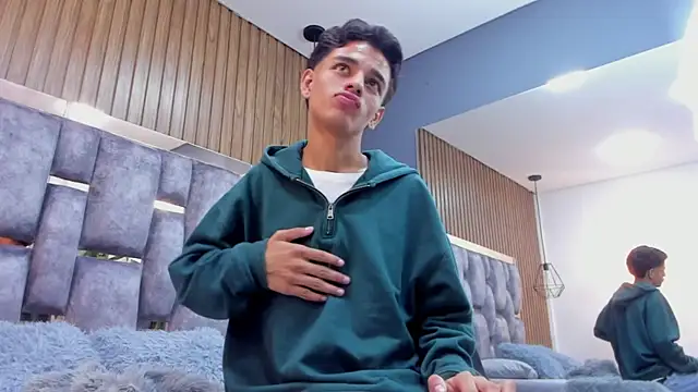 owen__johnson webcam