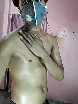 Ultimate_cHappiE webcam