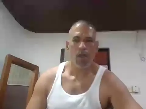 jackbigcock11 webcam