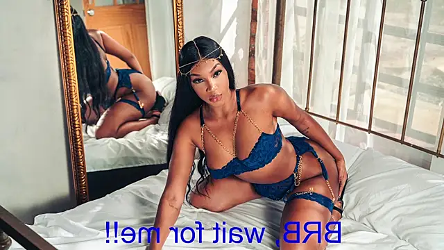 ChaynnaCooper webcam