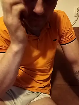 baiat_finut1 (Ask my age) - Cum 💦