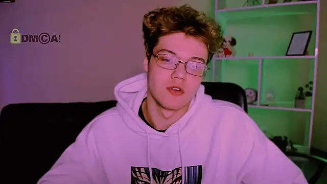 lucas_long_ - Lucas_long_'s free webcam - UK Sex Cams