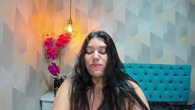 lindabrees - LindaBreeS's free webcam - UK Sex Cams