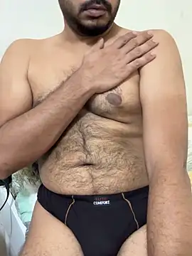 hot_boy8677 (Ask my age) - Make me nude