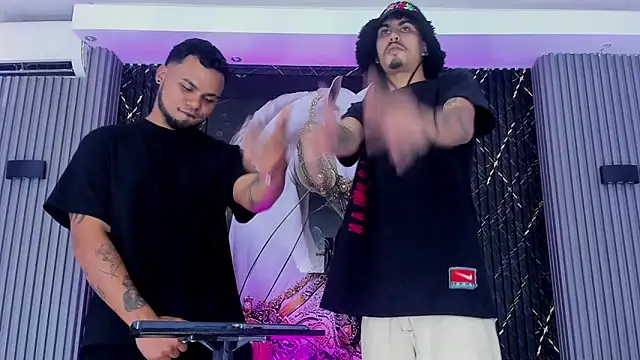 handsome_boys22 webcam