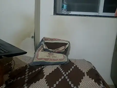 young-hairy-jon webcam