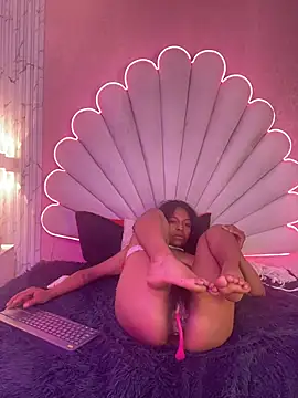 misroos - MisRoos's free webcam