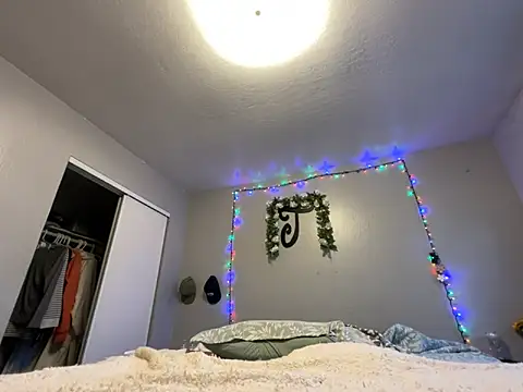 JizzyJazzunleashed webcam