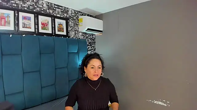 hanny_milf webcam