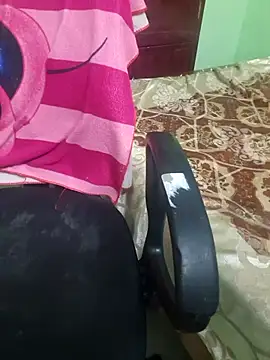 TAMIL-URVASHI webcam