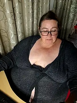 Iceprincess2bad4u webcam