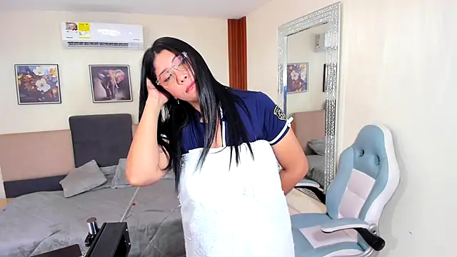 estrella_bigboobs14 webcam