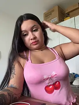 Pretty_Isadora webcam