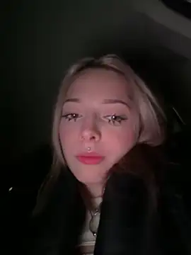 webcam sex online LoraaDoll