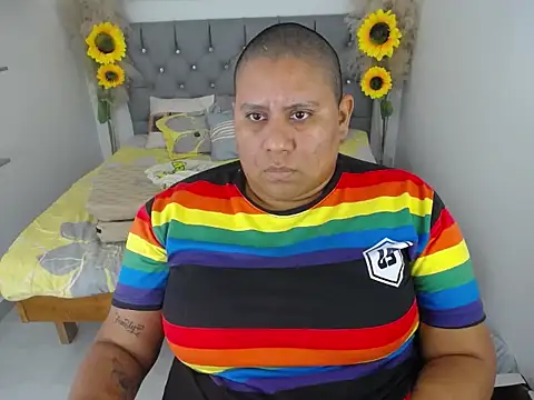 hotlesby_valery webcam