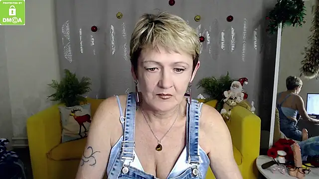 SexyGrandma_ webcam