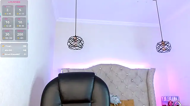 Charlotte_Jones__ webcam