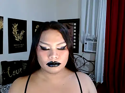 TSbrianaHugeCock webcam