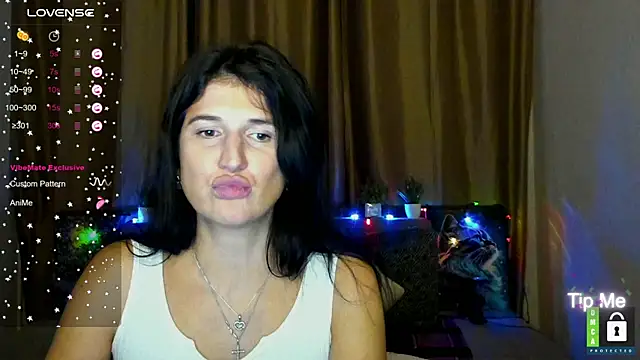 Alianna_Solo_Kisses webcam