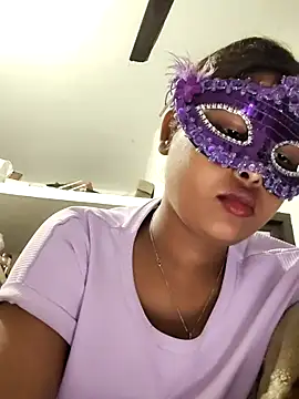 Eiinhjklamsntniil webcam