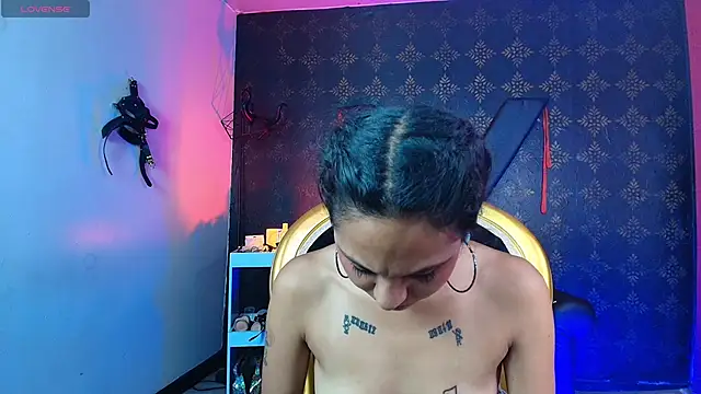 Sweettpleasure webcam